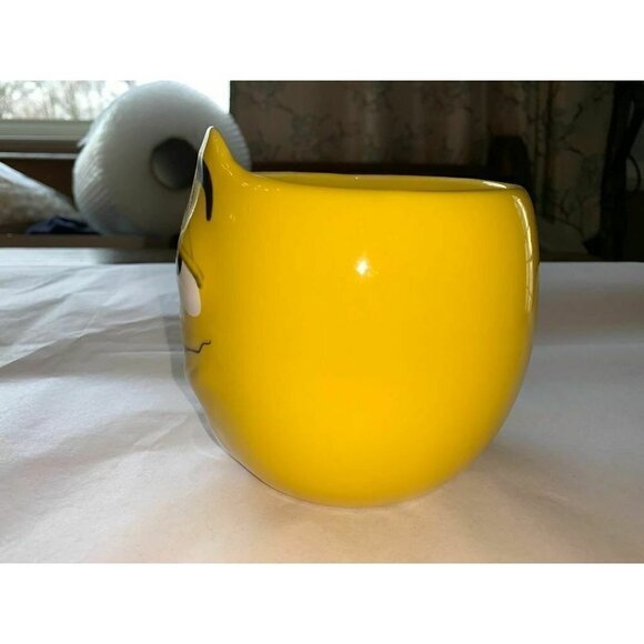 M&M's World Yellow Mug Coffee Tea Cocoa M & M Candy Lovers Novelty Gift - Picture 4 of 5